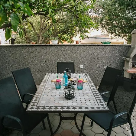 Апартаменти Bagattino-trogir Near Old Town *