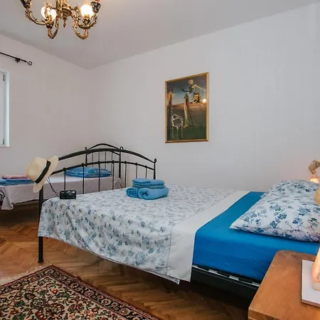 Bagattino-trogir Near Old Town Апартаменти Трогір