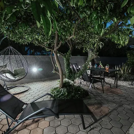 Bagattino-trogir Near Old Town * Τρογκίρ